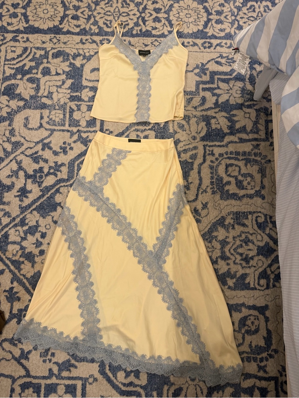 Soft Yellow Lace-Trim Maxi Skirt Set